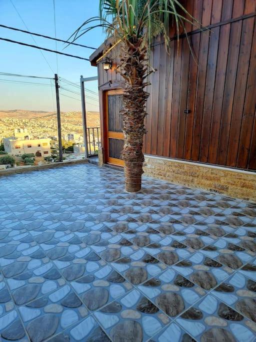 Atoom Lodge Jarash Exteriör bild